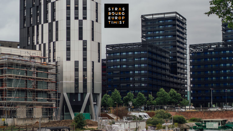 Immeubles et arbres, centre de Strasbourg